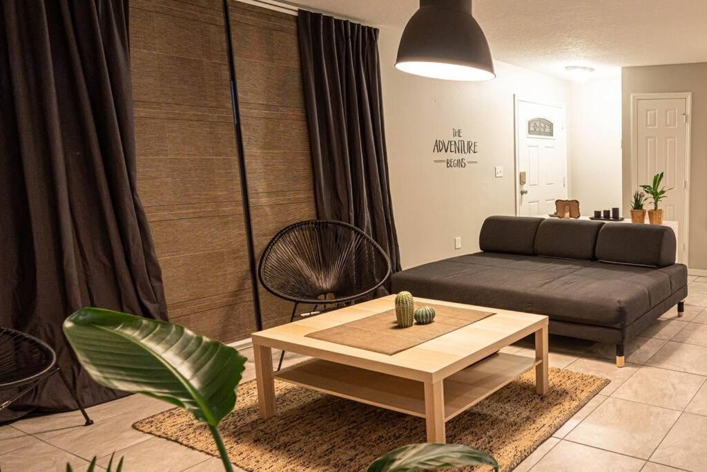 Renovated 3 Bedroom Home Near All Main Attractions Кисими Екстериор снимка